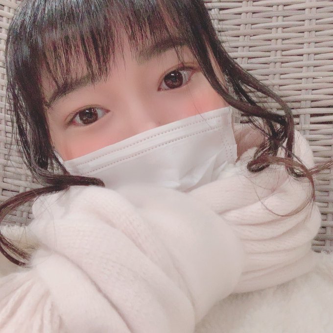 妈妈也支持! 来自乡的地方美少女“琴音华”上京AV出道!