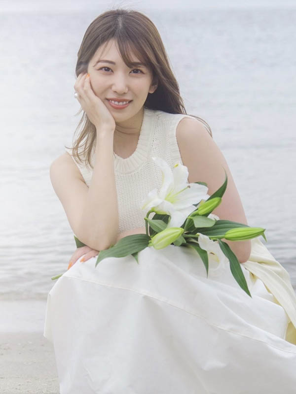 【速报】山岸逢花Bye Bye!现在请叫她山岸あや花(山岸绮花)! ... ... ...