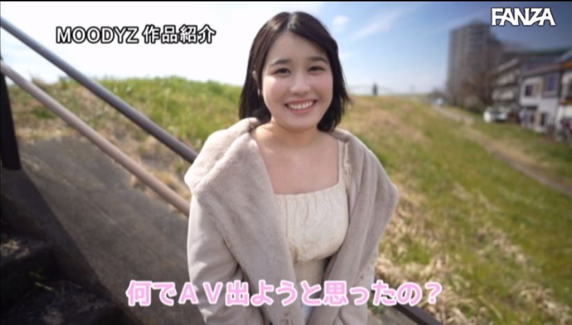 热爱羽球与美食!丰满G罩杯女大生「成宫惠梨香」AV出道只因想受男生欢迎!
