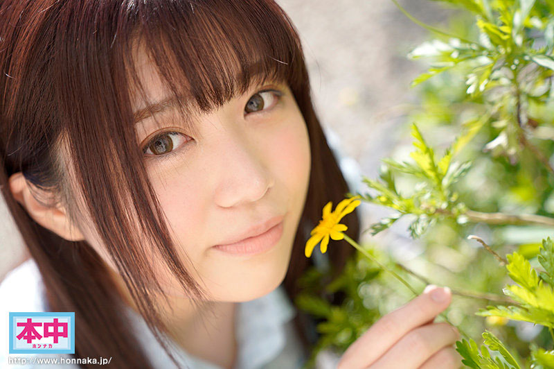 肉得刚好!F罩杯女大学生“天野碧”AV出道、自曝已经一年没有性生活!