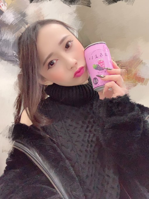 A片里表演击破瓦片？！ E罩杯美女新人「永原夏树」空手道服秀一手真功夫？