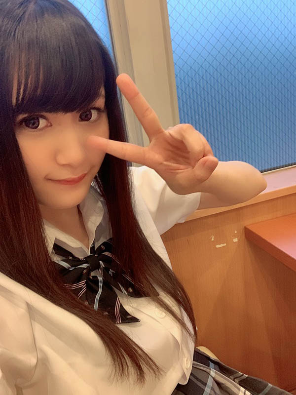 自曝过动症、被国中同学发现拍AV!名门英文系美少女「流川帆波」AV出道状况不断?!