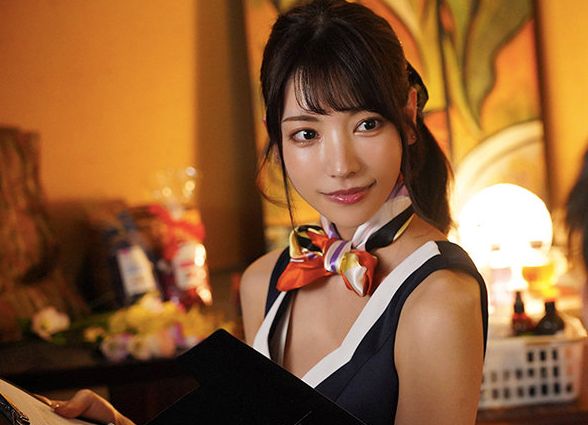 清秀妹子「枫可怜」改名回归暗黑界!老司机暴动精选辑冲销售第一