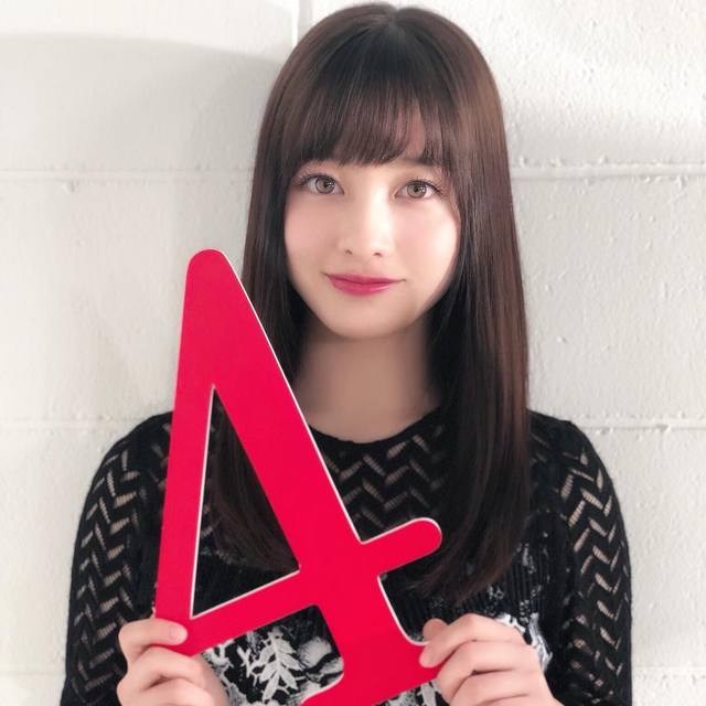 桥本环奈甩油撇爆肥「颜值回归」曝光童年照