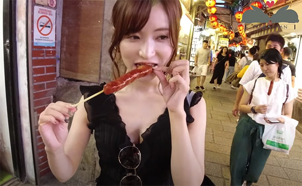 最美观光大使!AV女优「天使萌」以「台湾虚拟约会」为题,惊喜现身九份幸福吃美食