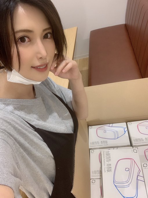 泳装开工! AV最强短发御姐「君岛美绪」自爆发福、却秀出傲人胀大血管乳...