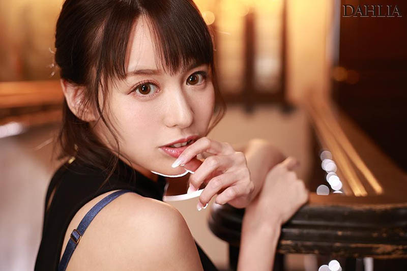 电击移籍艳情性交!入田真绫完全伊藤舞雪化!