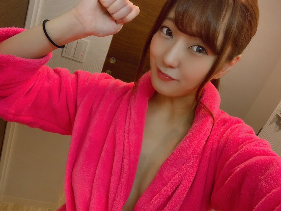 长腿巨乳！ 174公分高F罩杯新人AV女优「希望美」明天出道！