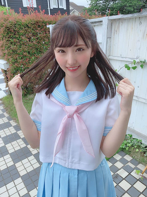 隐藏版小可爱!美少女小只马新人「里仲唯」学生服、 比基尼各种福利大放送!