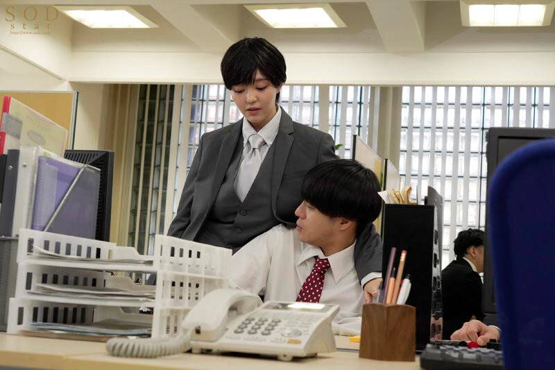 变男又变女!狗屎长官恋渕ももな(恋渕桃菜)成了办公室共有玩偶! ...