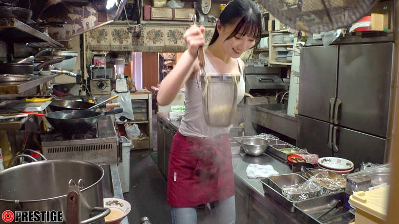 料理拉面店所有男人！三佳诗「我如意棒瓶瓶」！