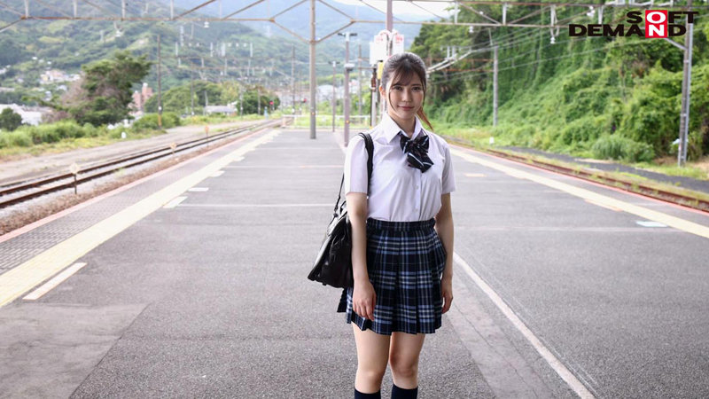 清纯可爱!20岁D罩杯白皙美少女“樱莲”SOD青春时代AV出道!