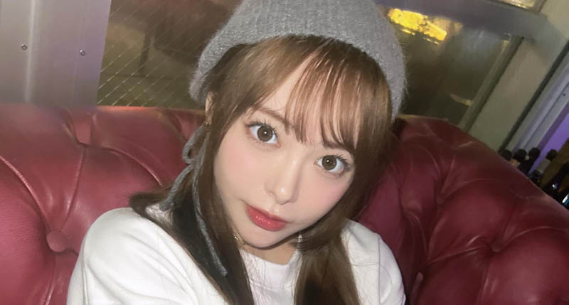 AV女优现身婚礼?小仓由菜附番号「大方给新郎祝福」:欧巴别忘记我