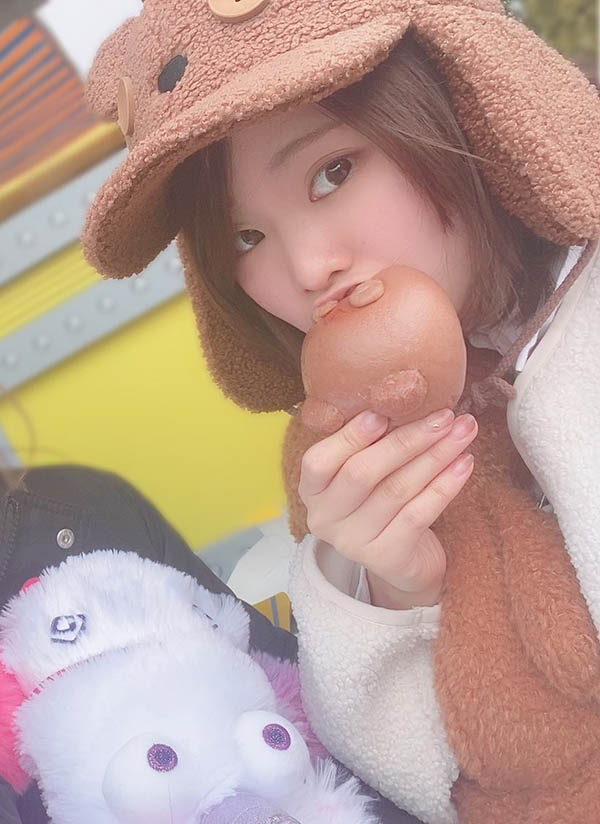 真材实料! H罩杯火辣AV女优「中山富美香」推特帐号启动、一周内迫上千追踪!