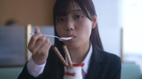 相差22岁的爱恋!这是松永あかり(松永明里)的第一支戏剧片! ...