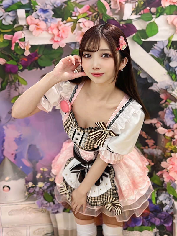 截图讽刺「前辈」！已经退役的她被骂丑女！