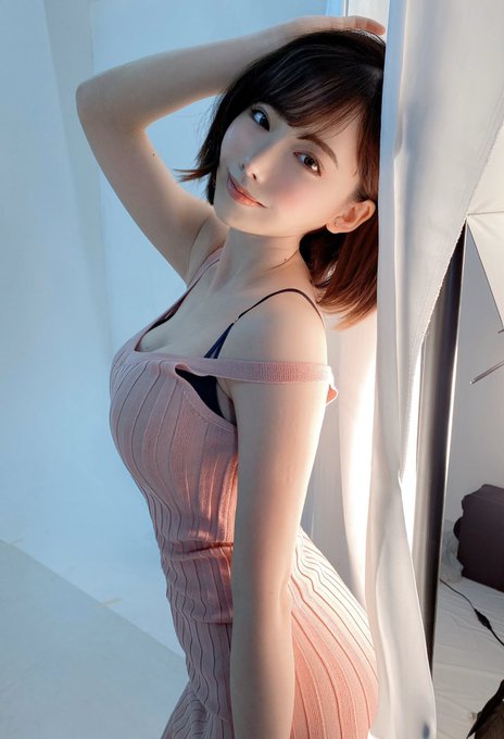 东窗事发!近200万追踪、YouTube66万订阅AV话题女王“深田咏美”自曝拍AV被父母抓包!
