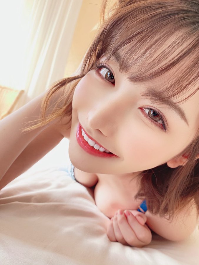 东窗事发!近200万追踪、YouTube66万订阅AV话题女王“深田咏美”自曝拍AV被父母抓包!