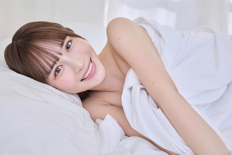 小野六花:曾经有三份Offer摆在我面前,而我选择了AV女优⋯