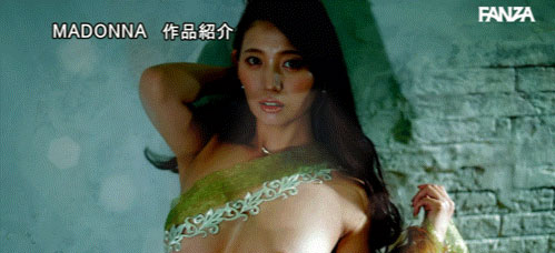 国民美少女变美女!她电击专属大升级!
