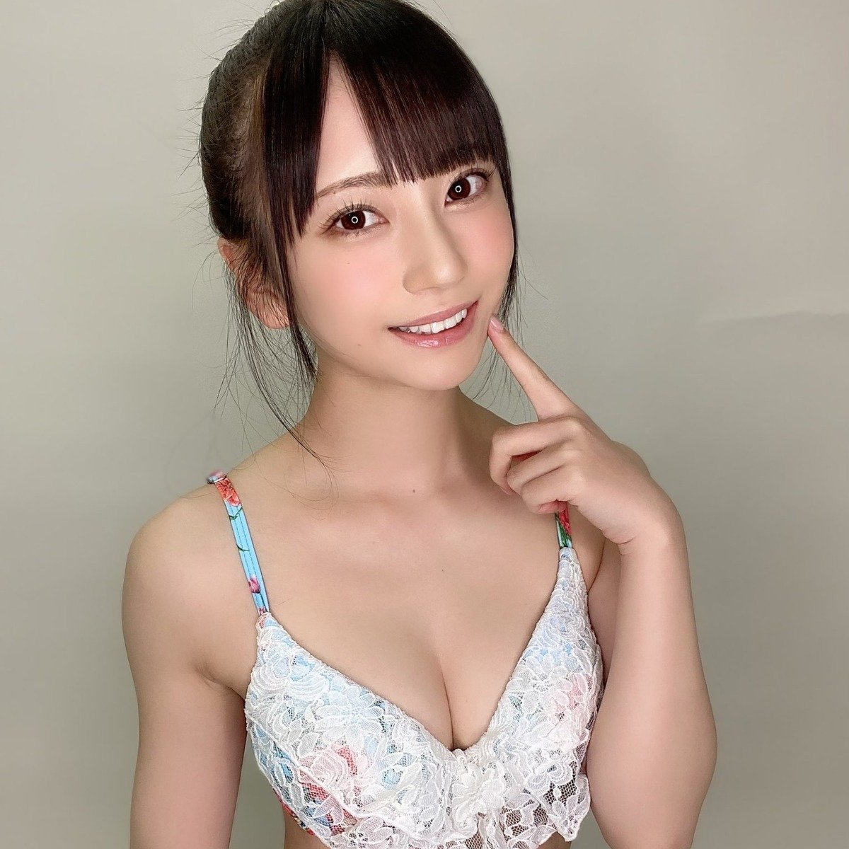 老司机上车！娇小「萌妹系AV女优」要来台湾 七泽米亚嗲喊让网友暴动