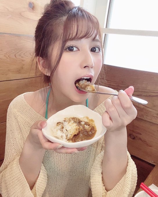 出道满月！ 前杂志模特儿「七森莉莉」YT频道开张、侃侃而谈转职AV女优心路历程！