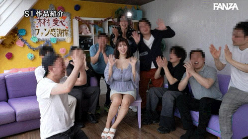 「L罩杯超巨乳姐姐」对战10位素人男粉丝，用「超美胸大乳晕」火辣抚慰你！
