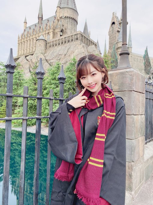 东窗事发!近200万追踪、YouTube66万订阅AV话题女王“深田咏美”自曝拍AV被父母抓包!