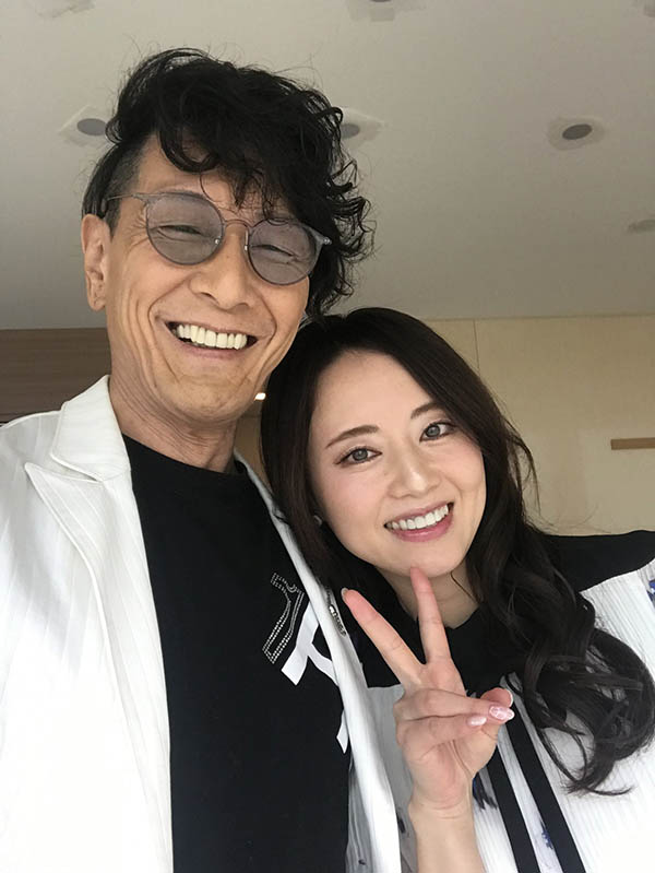64岁加藤鹰自爆五年没做爱!实测金手指「20秒160下」宝刀未老